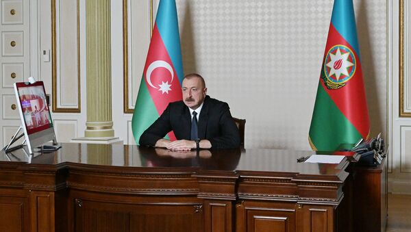 Prezident İlham Əliyevin sədrliyi ilə Təhlükəsizlik Şurasının iclası keçirilib - Sputnik Азербайджан
