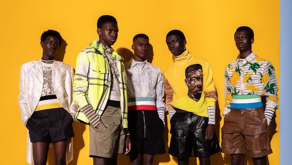 Dior представил новую мужскую коллекцию, вдохновленную африканским искусством - Sputnik Азербайджан