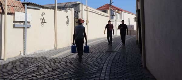 Balaxanı qəsəbəsində - Sputnik Азербайджан