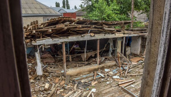 Разрушенный жилой дом в селе Дондар Гушчу Товузского района Азербайджана  - Sputnik Азербайджан