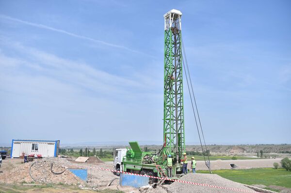 Газах и окрестные села получат современное водоснабжение, заверяет Азерсу Газах и окрестные села получат современное водоснабжение, заверяет Азерсу - Sputnik Азербайджан