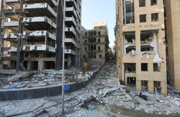 Вид улиц Бейрута после взрыва в порту - Sputnik Azərbaycan