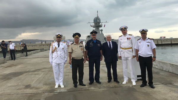 Торжественная встреча команды Российской Федерации в военно-морской базе «Пута» ВМС Азербайджанской Республики - Sputnik Азербайджан