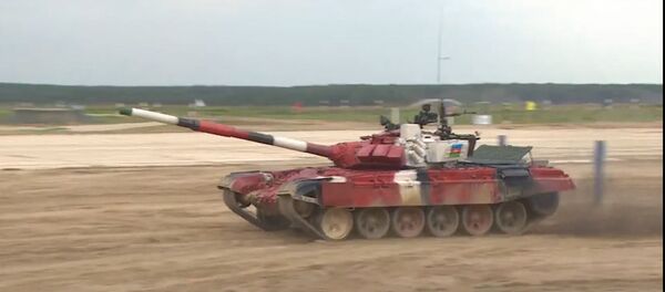 Итоги подведены: как финишировали азербайджанские военные в Танковом биатлоне - Sputnik Азербайджан