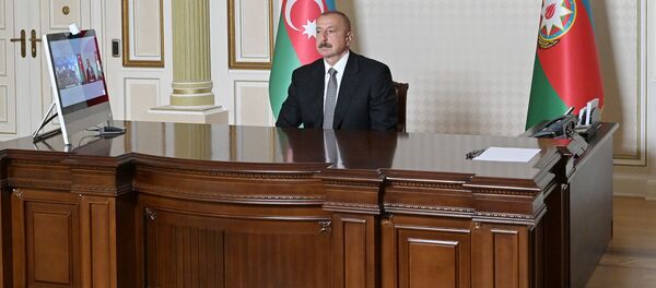 İlham Əliyev açlışda İlham Əliyev açlışda - Sputnik Азербайджан