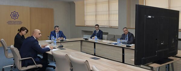 Баку создает рабочую группу для сотрудничества с глобальной торговой сетью Баку создает рабочую группу для сотрудничества с глобальной торговой сетью - Sputnik Азербайджан