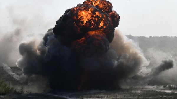 Взрывы во время учений, фото из архива - Sputnik Азербайджан