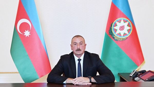 Президент Ильхам Алиев во время обращении к нации - Sputnik Azərbaycan