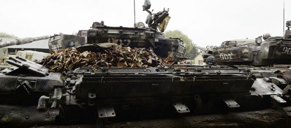 Военные трофеи, оставленные ВС Армении на поле боя Военные трофеи, оставленные ВС Армении на поле боя - Sputnik Азербайджан