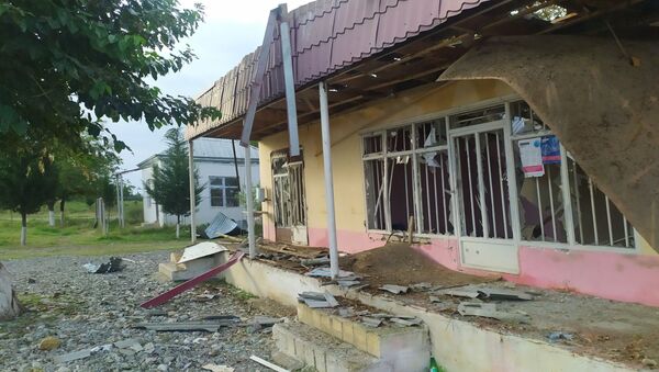 Разрушенный в результате обстрела ВС Армении дом в Агдамском районе Азербайджана, фото из архива - Sputnik Азербайджан