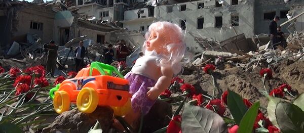 Зарубежные дипломаты поглядели на последствия военного преступления в Гяндже - Sputnik Азербайджан