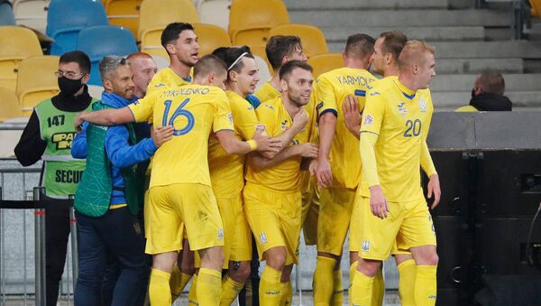 Футболисты сборной Украины - Sputnik Азербайджан