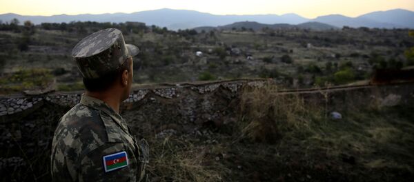 Военнослужащий ВС Азербайджана в Джебраиле, фото из архива - Sputnik Азербайджан