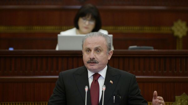 Председатель Великого национального собрания Турции Мустафа Шентоп - Sputnik Азербайджан