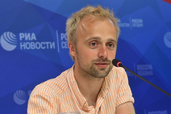 SputnikPro научит делать подкасты SputnikPro научит делать подкасты - Sputnik Азербайджан