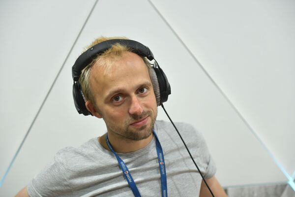 SputnikPro продолжит учить делать подкасты SputnikPro продолжит учить делать подкасты - Sputnik Азербайджан