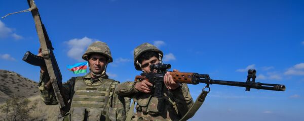 Azərbaycan hərbçiləri, arxiv şəkli Azərbaycan hərbçiləri, arxiv şəkli - Sputnik Азербайджан