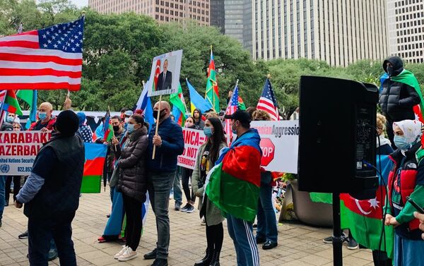 Азербайджанцы, проживающие в Хьюстоне, провели акцию с целью поддержать Азербайджан - Sputnik Азербайджан