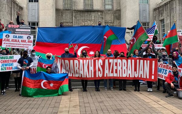 Азербайджанцы, проживающие в Хьюстоне, провели акцию с целью поддержать Азербайджан - Sputnik Азербайджан