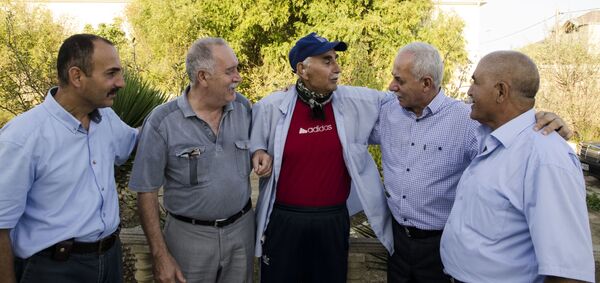Nizami Abbas: Toyxana estetikası ilə çəkilən kadrlarla salnamə yaratmaq olmaz Nizami Abbas: Toyxana estetikası ilə çəkilən kadrlarla salnamə yaratmaq olmaz - Sputnik Azərbaycan
