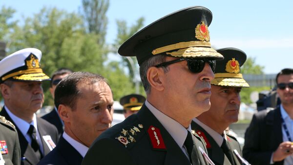 Министр национальной обороны Турции Хулуси Акар, фото из архива - Sputnik Azərbaycan