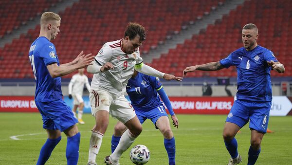 Игровой момент матча Венгрия - Исландия - Sputnik Азербайджан