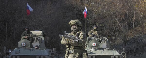 Российские миротворцы в Карабахе, фото из архива - Sputnik Азербайджан