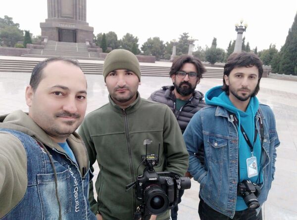 Трагедия в Гяндже: Рамиль Агасиев представил фильм, снятый на скрытую камеру Трагедия в Гяндже: Рамиль Агасиев представил фильм, снятый на скрытую камеру - Sputnik Азербайджан