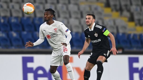 Матч 4-го тура групповой стадии Лиги Европы между турецким «Сивасспором» и азербайджанским «Карабахом»  - Sputnik Azərbaycan