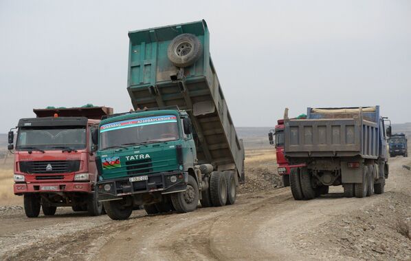 Строительство дороги Тертер-Суговушан в Азербайджане - Sputnik Азербайджан