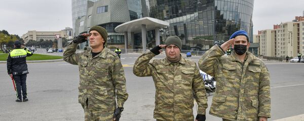 Şəhidlərin xatirəsi bir dəqiqəlik sükutla yad edildi - Sputnik Азербайджан