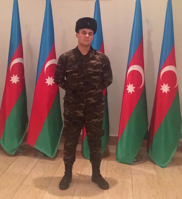 Xudayarı heç biz də tanımamışıq - Nəğmə deyən qəmzəli şəhidimizin dastanı - VİDEO - FOTO Xudayarı heç biz də tanımamışıq - Nəğmə deyən qəmzəli şəhidimizin dastanı - VİDEO - FOTO - Sputnik Azərbaycan