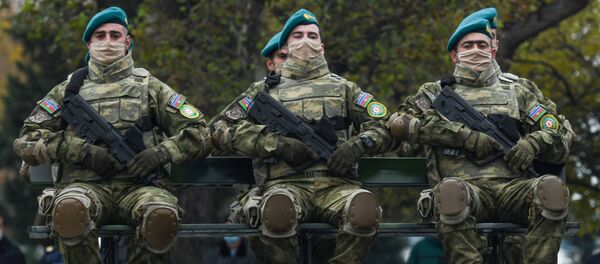 Подготовка к параду в Баку Подготовка к параду в Баку - Sputnik Азербайджан
