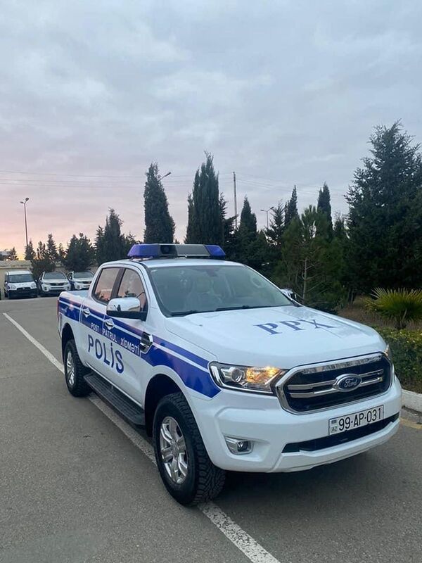 Полиция Азербайджана получила в свое распоряжение пикапы - фото Полиция Азербайджана получила в свое распоряжение пикапы - фото - Sputnik Азербайджан