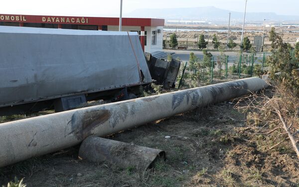 Последствия ДТП на 12,3 километре магистрального газопровода Гарадаг-Хырдалан-Дигях - Sputnik Азербайджан