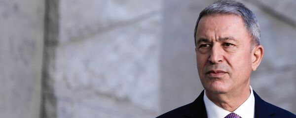 Министр национальной обороны Турции Хулуси Акар, фото из архива Министр национальной обороны Турции Хулуси Акар, фото из архива - Sputnik Азербайджан