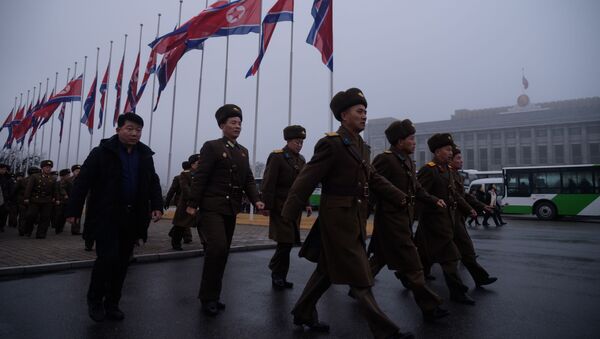 Солдаты армии Северной Кореи, фото из архива - Sputnik Azərbaycan