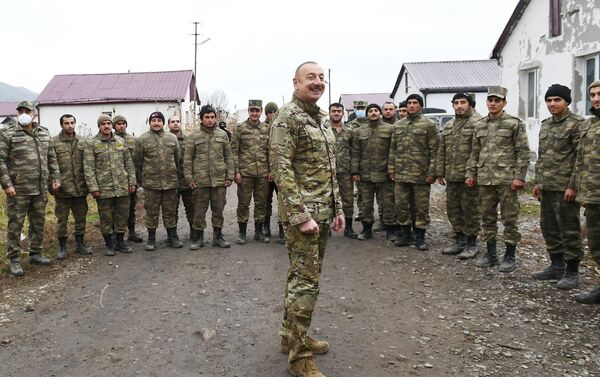 Президент Ильхам Алиев в Губадлинском и Зангиланском районах - Sputnik Азербайджан