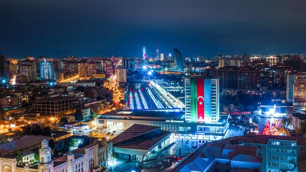 Вид на ночной Баку, фото из архива - Sputnik Азербайджан