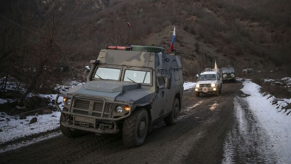 Российские миротворцы в Карабахе, фото из архива - Sputnik Азербайджан