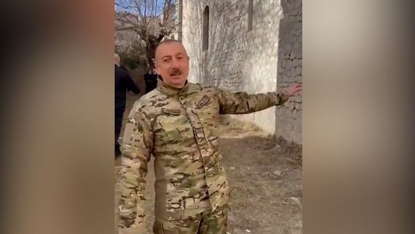 Видео дня: Ильхам Алиев в Шуше - Sputnik Азербайджан