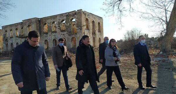 Освобожденные земли Азербайджана возродятся духовно и культурно - генсек ТЮРКСОЙ Освобожденные земли Азербайджана возродятся духовно и культурно - генсек ТЮРКСОЙ - Sputnik Азербайджан