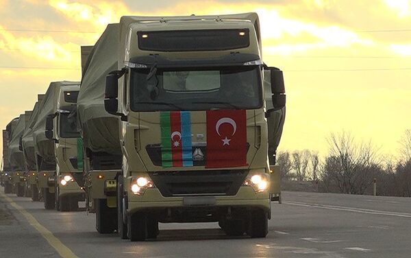 Отправка Военнослужащих Отдельной общевойсковой армии в Карс - Sputnik Азербайджан