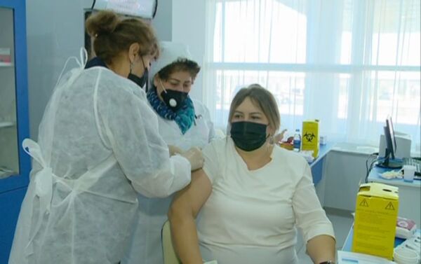 Вакцинация от коронавируса в Шамкире - Sputnik Азербайджан