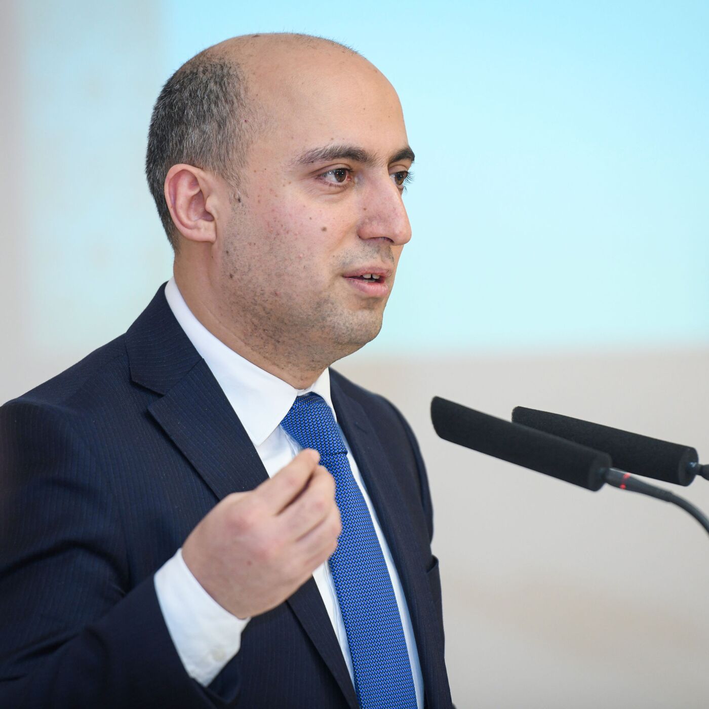 Министр образования Азербайджана отправился в Турцию - 01.11.2021, Sputnik  Азербайджан