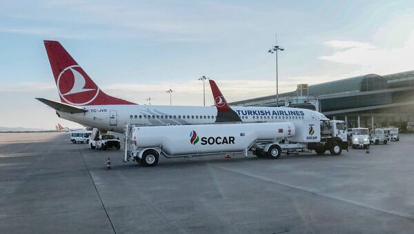 Заправка самолетов в турецком аэропорту - Sputnik Азербайджан