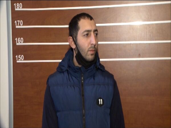 Мужчину подозревали в двух кражах, а выяснилось - на нем больше десяти преступлений Мужчину подозревали в двух кражах, а выяснилось - на нем больше десяти преступлений - Sputnik Азербайджан
