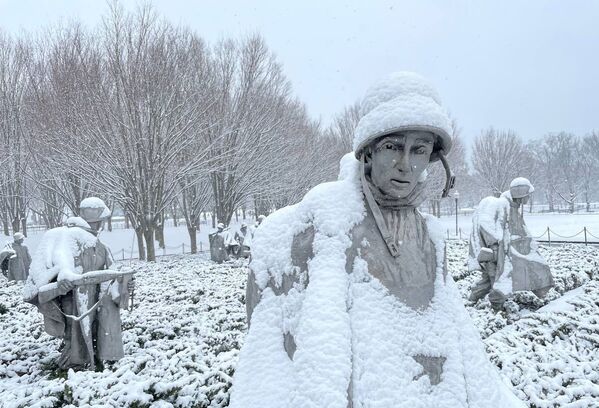 Мемориал ветеранов корейской войны в Вашингтоне - Sputnik Азербайджан