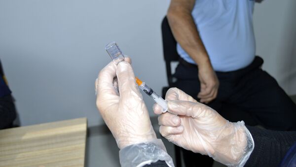 Вакцинация от коронавируса в Азербайджане  - Sputnik Azərbaycan