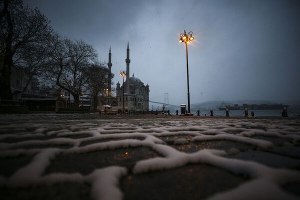 Мечеть Ортакей в Стамбуле - Sputnik Азербайджан